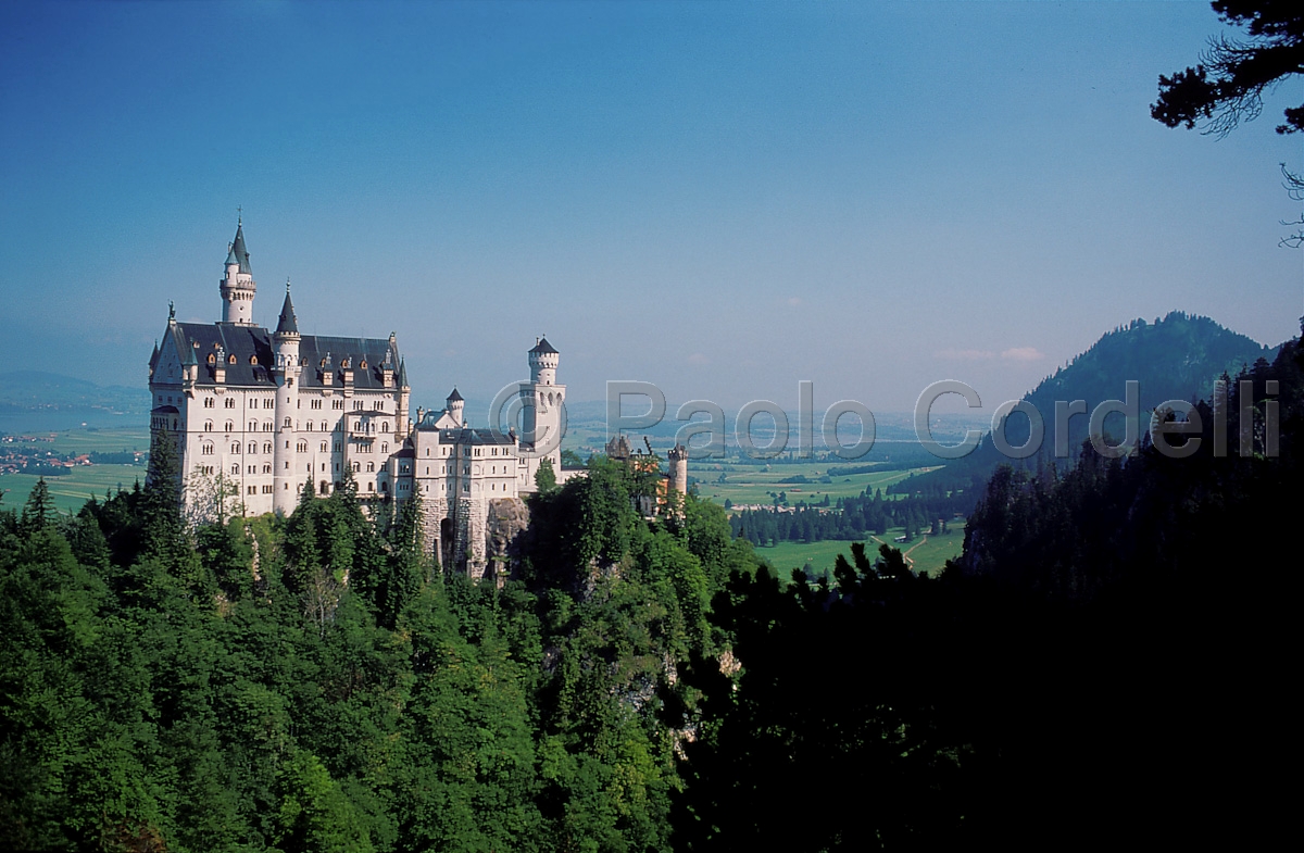 Neuschwanstein Castle, Bavaria, Germany
 (cod:Austria 10)